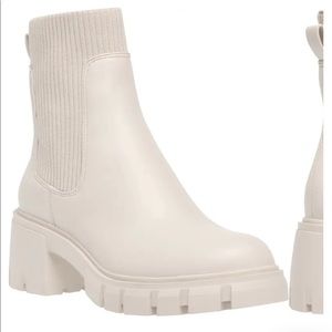 Hayle Platform Chelsea Boots STEVE MADDEN